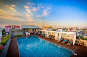  Nouvo City Hotel  Бангкок